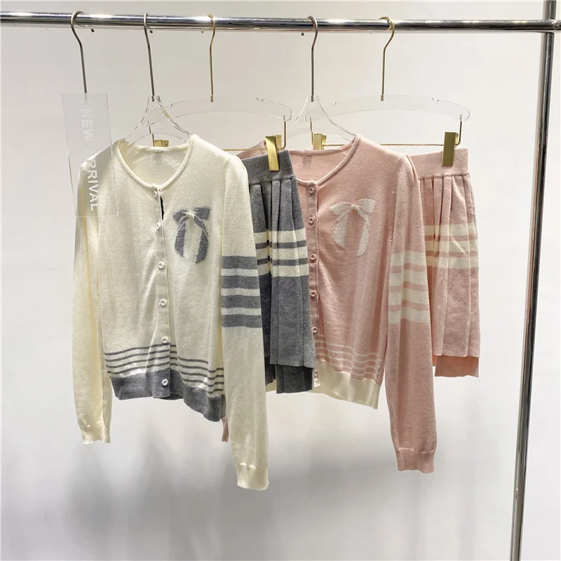 

Wool High-quality Small Golf Suit Skirt Three-dimensional Pearl Bow Cardigan Pleated Skirt Two-piece Women