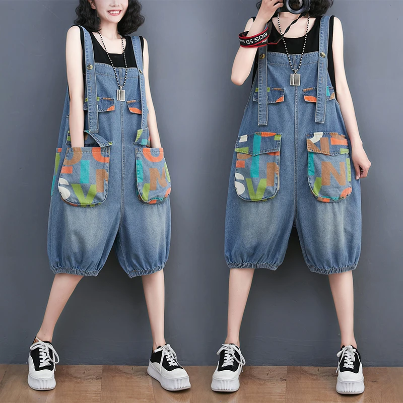 

Summer Fashion Women Retro Jumpsuits Letter Print Big Pockets Half Length Harem Denim Shorts Female Casual Loose Jean Playsuits