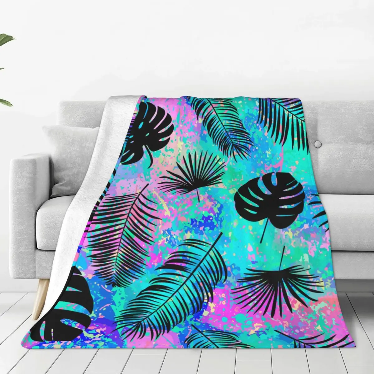 

Palm Silhouette Pattern Soft Fleece Throw Blanket Warm Cozy for All Seasons Comfy Microfiber Blanket for Couch Sofa Bed 40"x30"