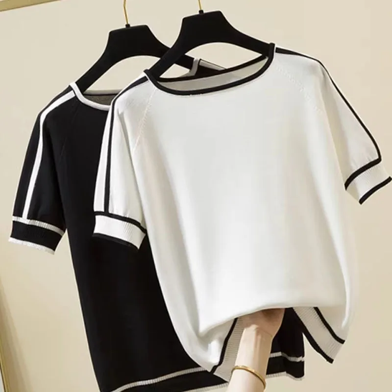 Женский трикотажный пуловер с коротким рукавом и круглым вырезом