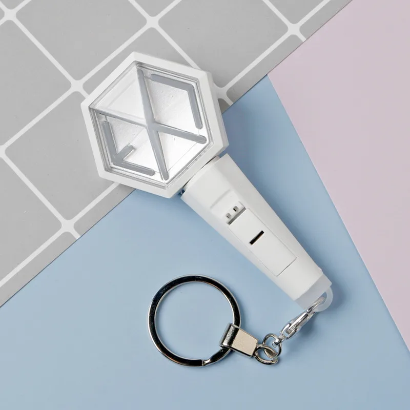 KPOP EXO Mini Keychain Onlie LightStick Lamp Keychain Keyring XIUMIN SE HUN Fans Collection