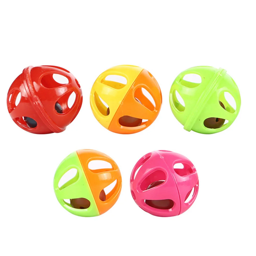

50pcs Funny Cat Hollow-out Ball Toys Cat Playing Teaser Creative 2 Colors Bell Ball Toy (Random Color)