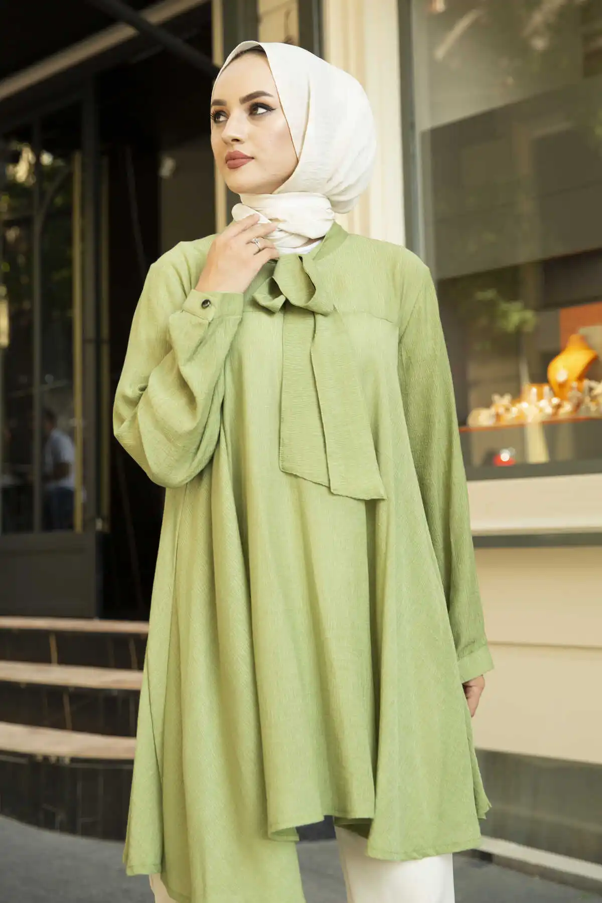The Circular with tie Tunic Green