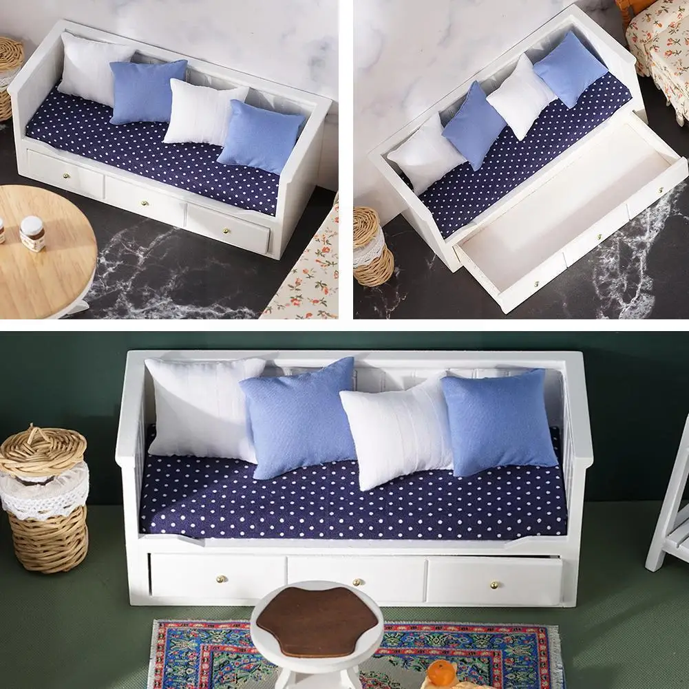 

1:12 Mini Dollhouse Furniture Sofa With 4pcs Pillow Dollhouse Diy Decoration Dollhouse Accessory Simulation Dollhouse Minia Z2i4