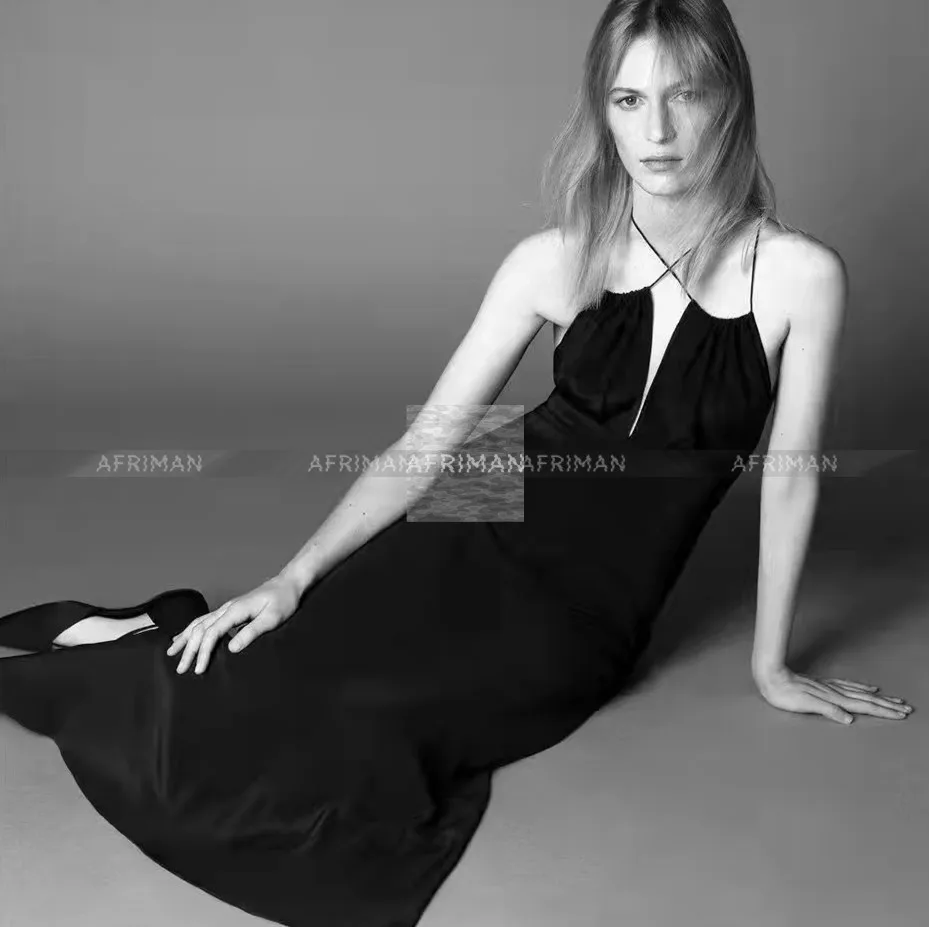 

2023 New Halter Neck Sleeveless Women Sexy Backless 100% Silk Long Dress