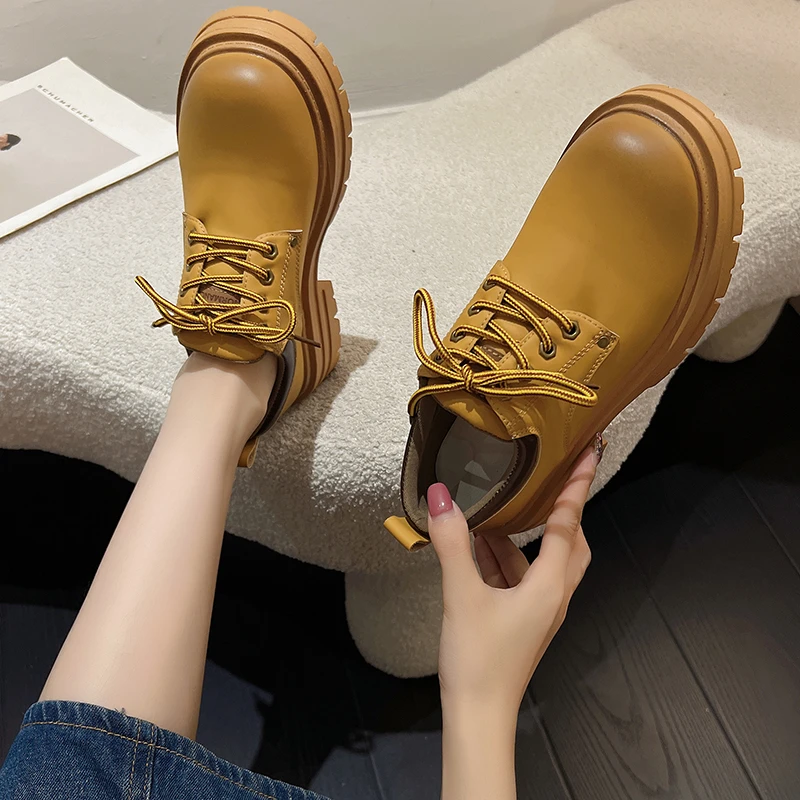 Women's Shoe 2022 New Fashion Retro Small Leather Shoes Soft Soles Comfortable Lace-up Boots British Style Casual Shoes Boots