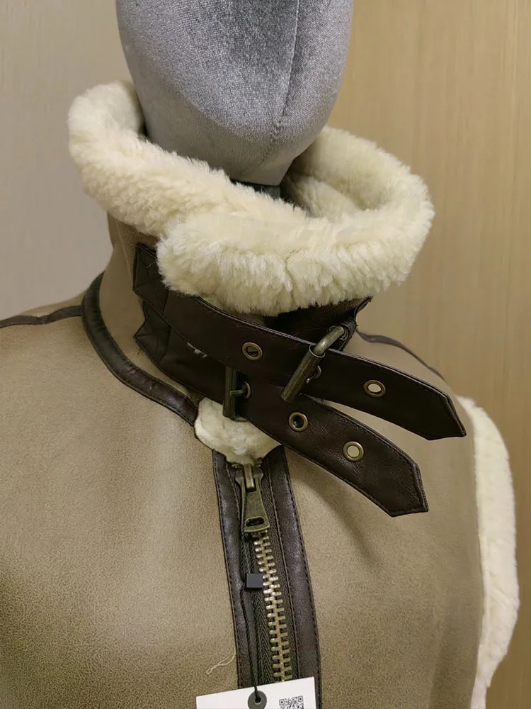 Рисунок 4 - Женский винтажный жилет из овечьей шерсти