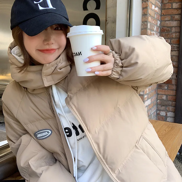 Korean Version of Short Lightweight Down Jacket Female New White Eiderdown Small Man Thick Bread Clothing Winter  Comfortable