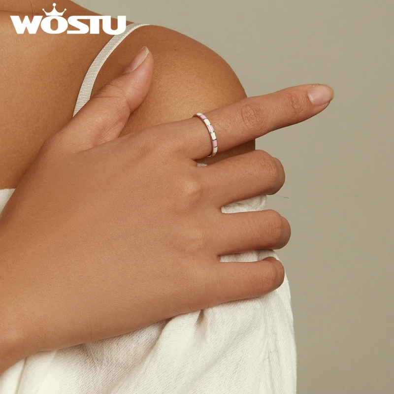 Женское кольцо из серебра 925 пробы с контрастными вставками | Украшения и