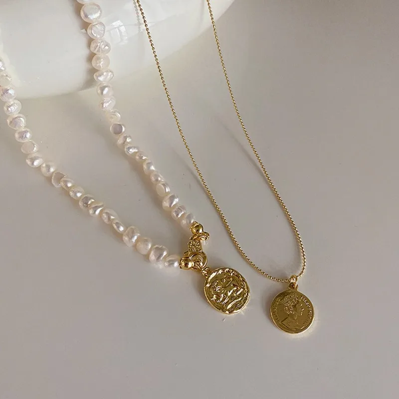 

ALLNEWME Delicate Brass Gold Double Layered Baroque Freshwater Pearl Head Portrait Round Coin Pendant Choker Necklaces for Women