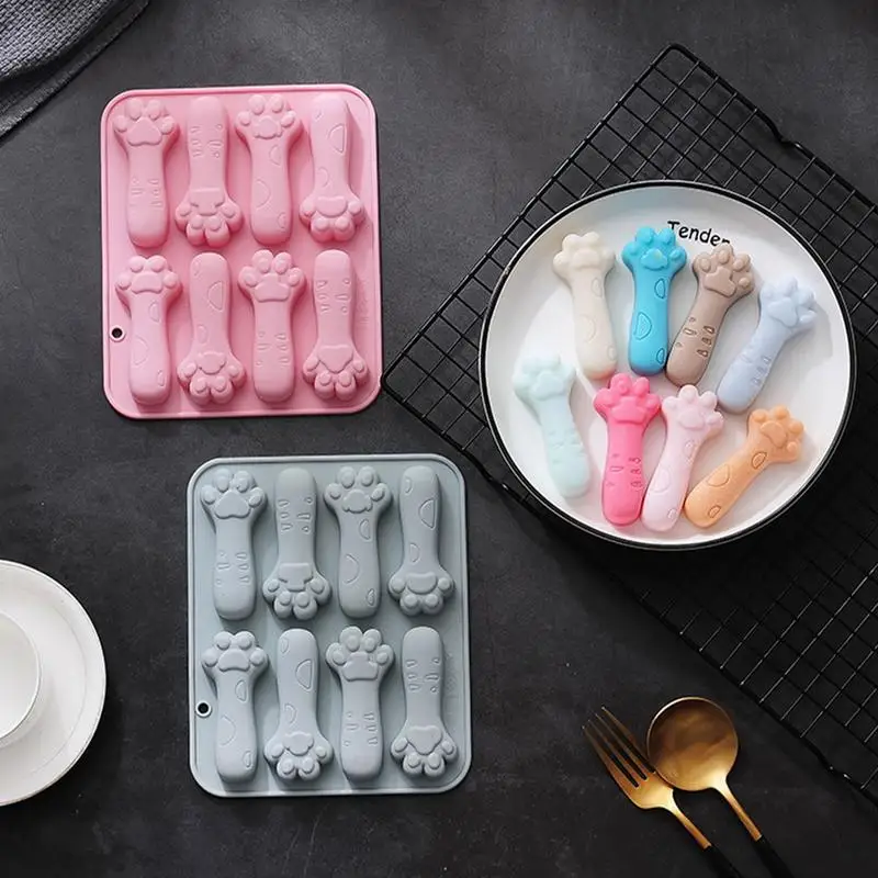

Cat Paws Silicone Molds Biscuit DIY Tools For Cake Dog Footprint Chocolate Molds Jelly Kitchen Handmade Baking Tools For Party