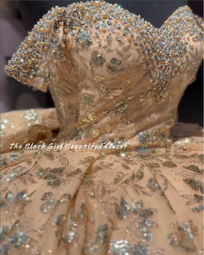 Теплые оранжевые тяжелые платья 15 Quinceanera роскошные вышитые бисером на бретельках