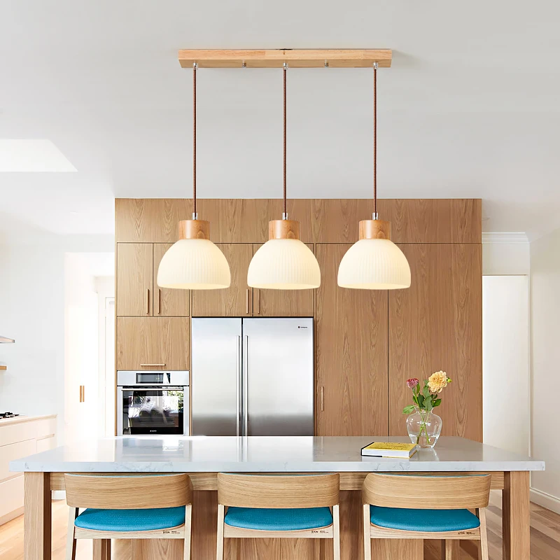 Деревянная люстра