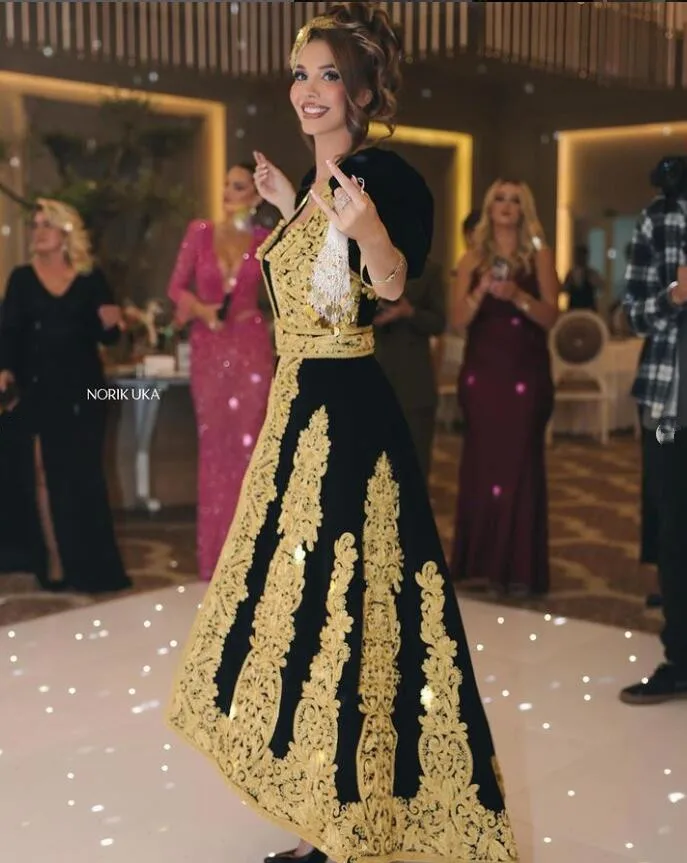 Черные бархатные арабские платья Caftan для выпускного вечера из двух частей 2024
