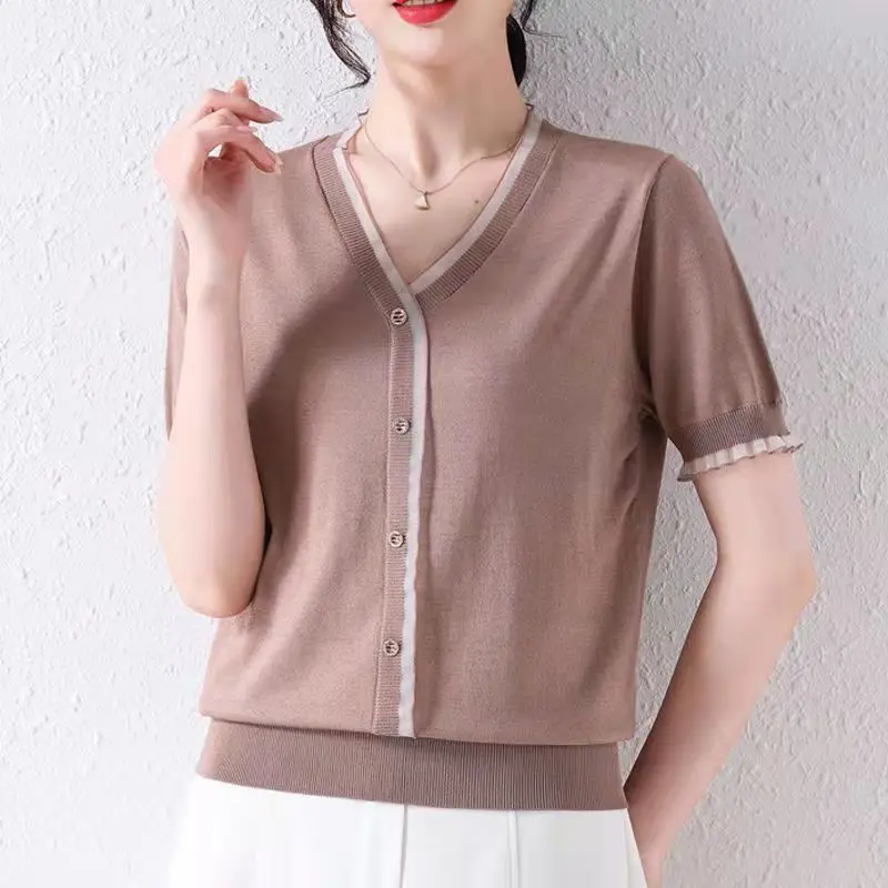 

Pullovers t shirt female 2022 Summer Product Explosion Fashion T -shirts Western V-neck Short Sleeve White Knit Sweed T shirt