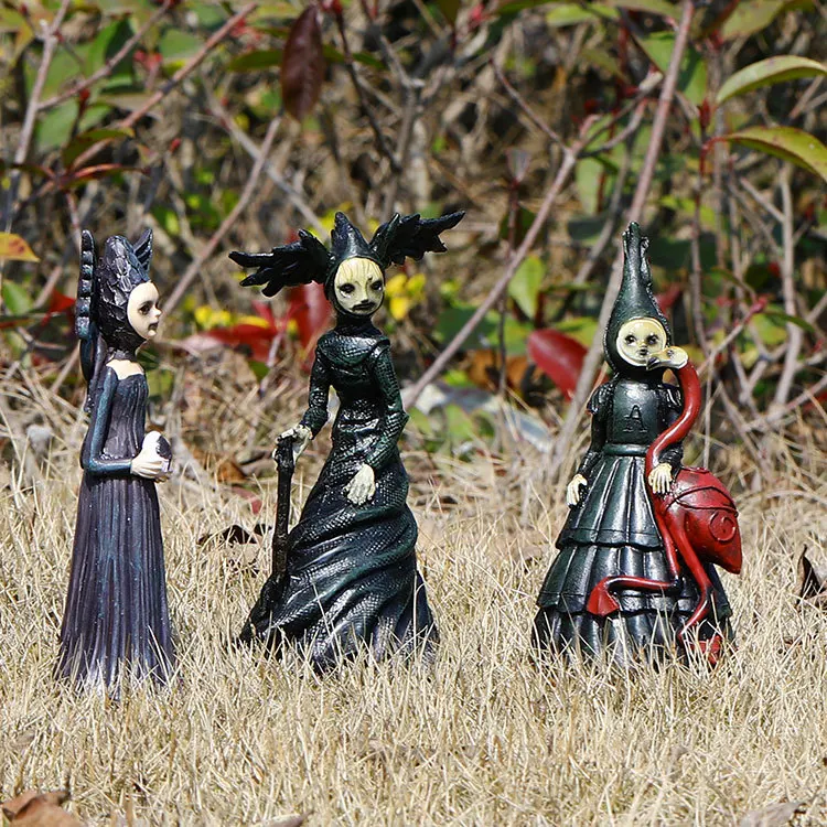 

Witch Statue Ornament Witch Decor Resin Witch Ornament Wizard Ornament Halloween Props Decoration for Home Living Room Garden