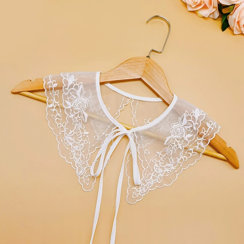 

False Collar Women Detachable Collar Dickey Collar Hanfu Shoulder Warp Collar Embroidery Collar Lace Up Neckline