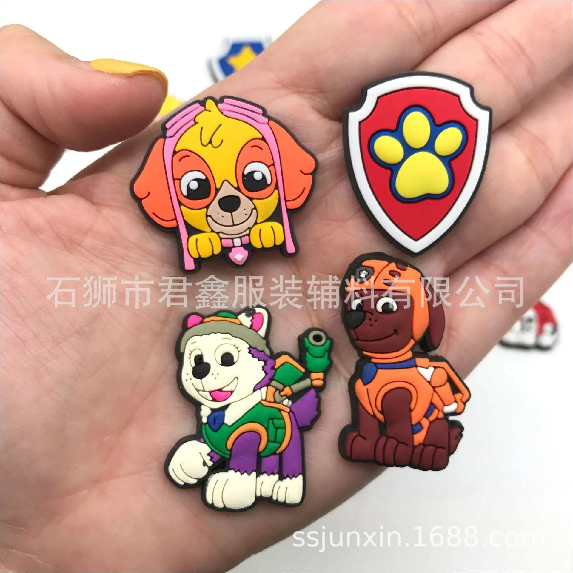 Single Sale 1pcs PAW Patrol PVC Shoe Buckle Wholesale Available Cartoons Croc Accessories Decoration Charms for Boys Women Gifts