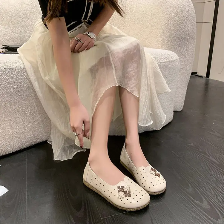 

Shoes Woman Comfortable And Elegant Round Toe Casual Female Sneakers Slip-on Flats Soft Breathable Slip On Dress New Summer