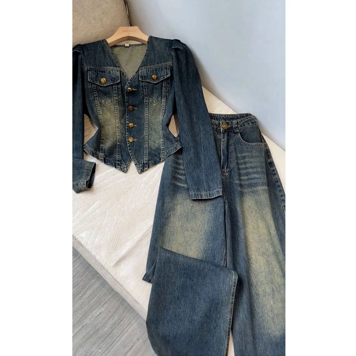 

Женский костюм из двух предметов, облегающий джинсовый топ и брюки в Корейском стиле, комплект из двух предметов, осень 2023