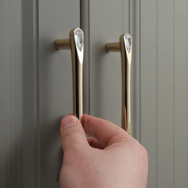 Роскошная хрустальная металлическая ручка для выдвижного ящика двери мебели