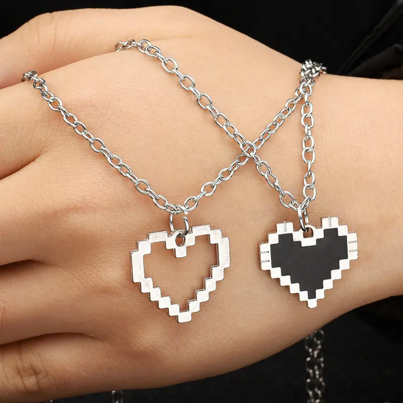 2 PCS/Set New Pixel Love Couple Necklace Hip Hop Punk Heart Shape Couple Hollow Necklaces for Women Friendship Jewelry