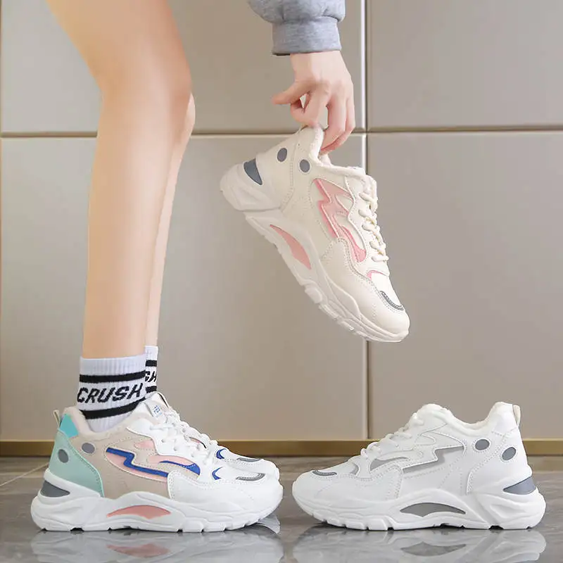 

Famous Basket Sport Elegant Running Shoes Women Low Summer Sports Shoes Tourist Sneakers Woman Red Tennis Casual Tennis Size 48