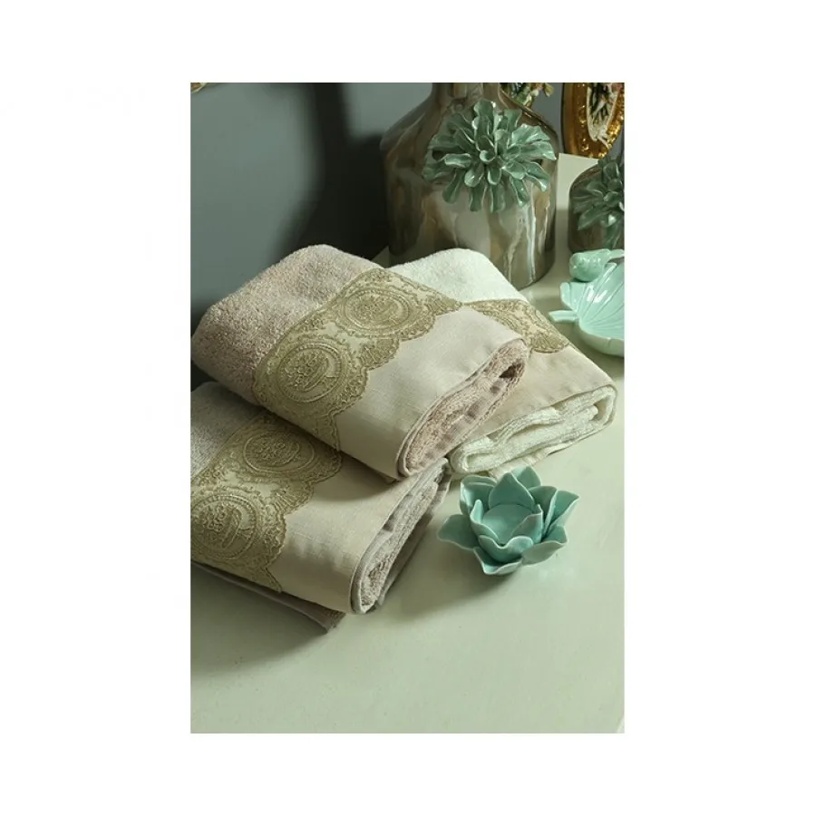 

Porio Natali ecru towel (50x90)