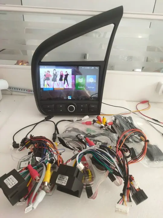 Автомагнитола с пептидом для Audi R8 6 + 128 ГГц Android 12