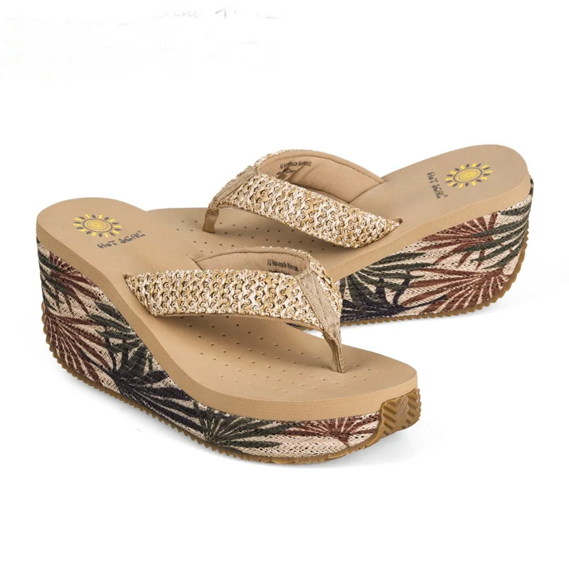 New Summer Beach Slippers Ladies Flip Flops Comfortable Non-slip Platform Sandals Slides Sandals Women 2022