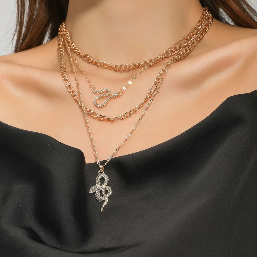 

2022 Double Layer Snake-shaped Diamond Multi-layer Necklace Set Creative Personality Punk Thick Chain Collarbone Chain Female