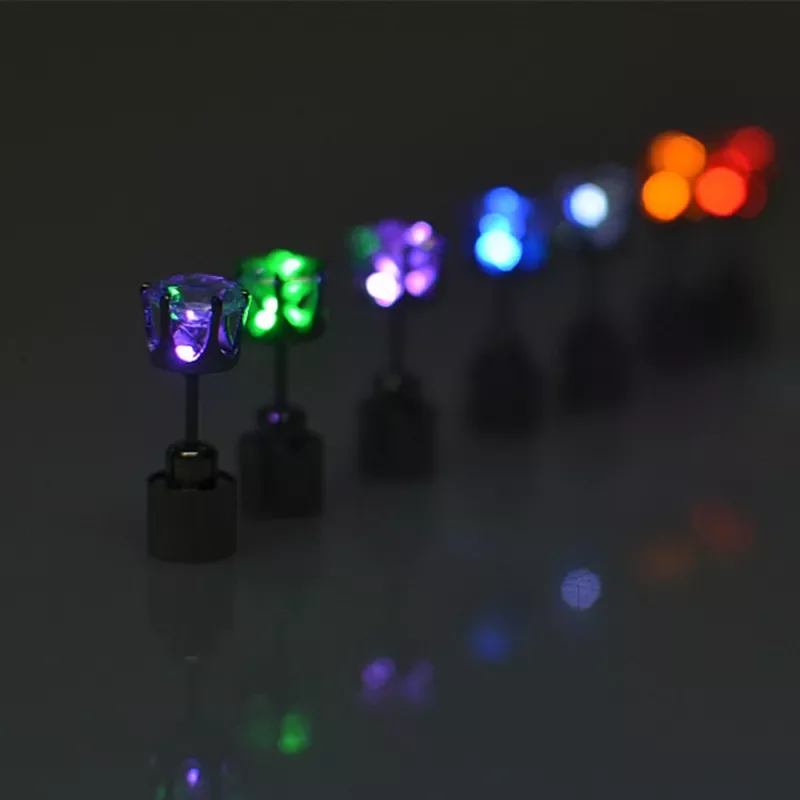 

New Light Up LED Earrings Hot Christmas Studs Flashing Blinking Stainless Steel Earrings Studs Dance Party Supplies Gift