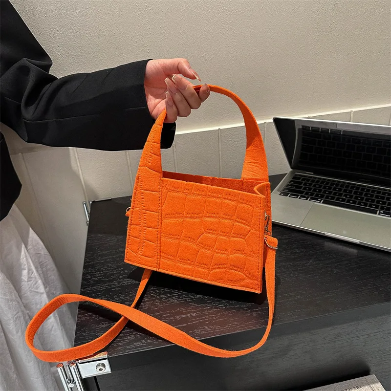 

New Messenger Shoulder Shopping Bag Square Shape Soft Casual Crossbody Bags Metal Solid Color Felt Women Handbag Women