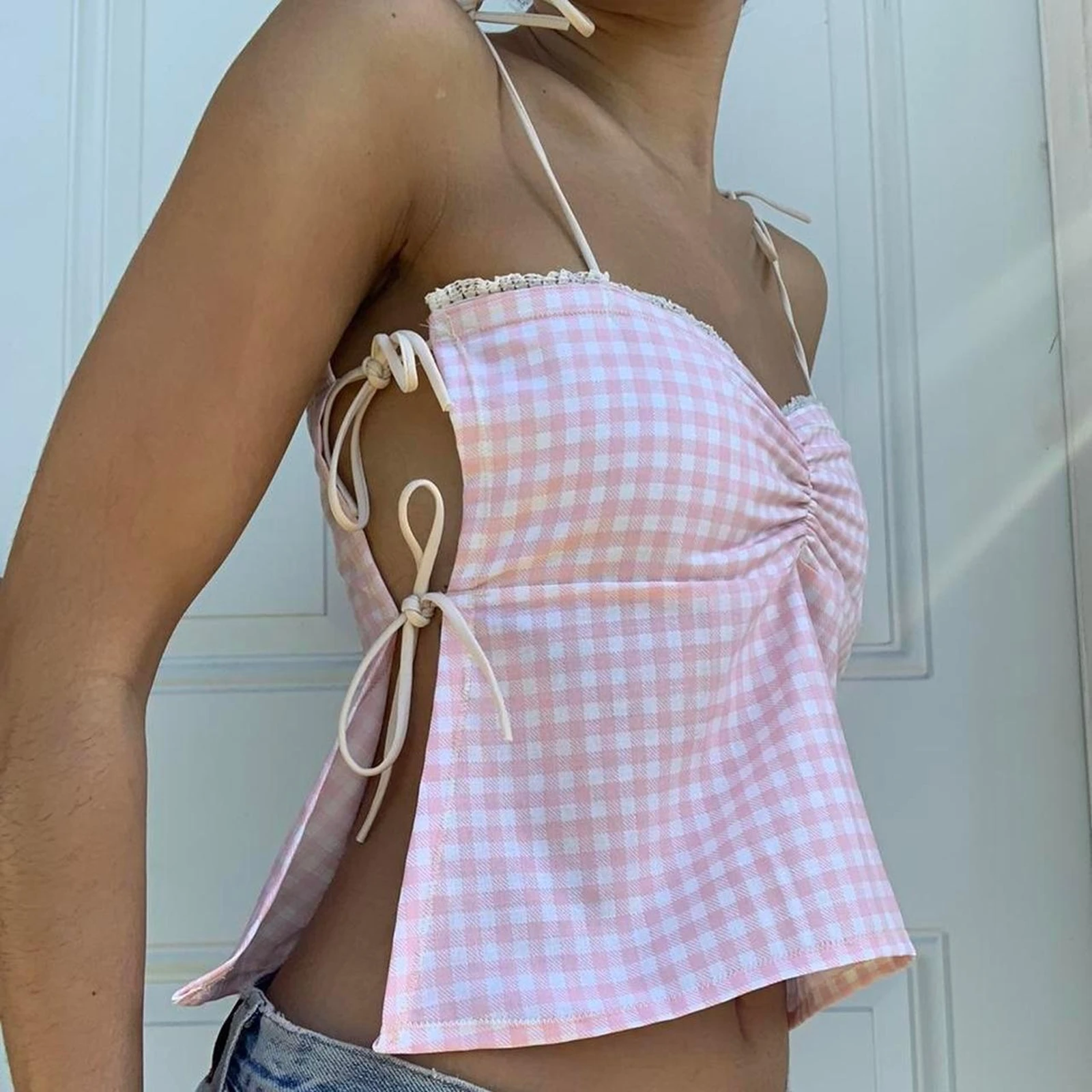 Топ женский в клетку без рукавов с открытой спиной и квадратным вырезом