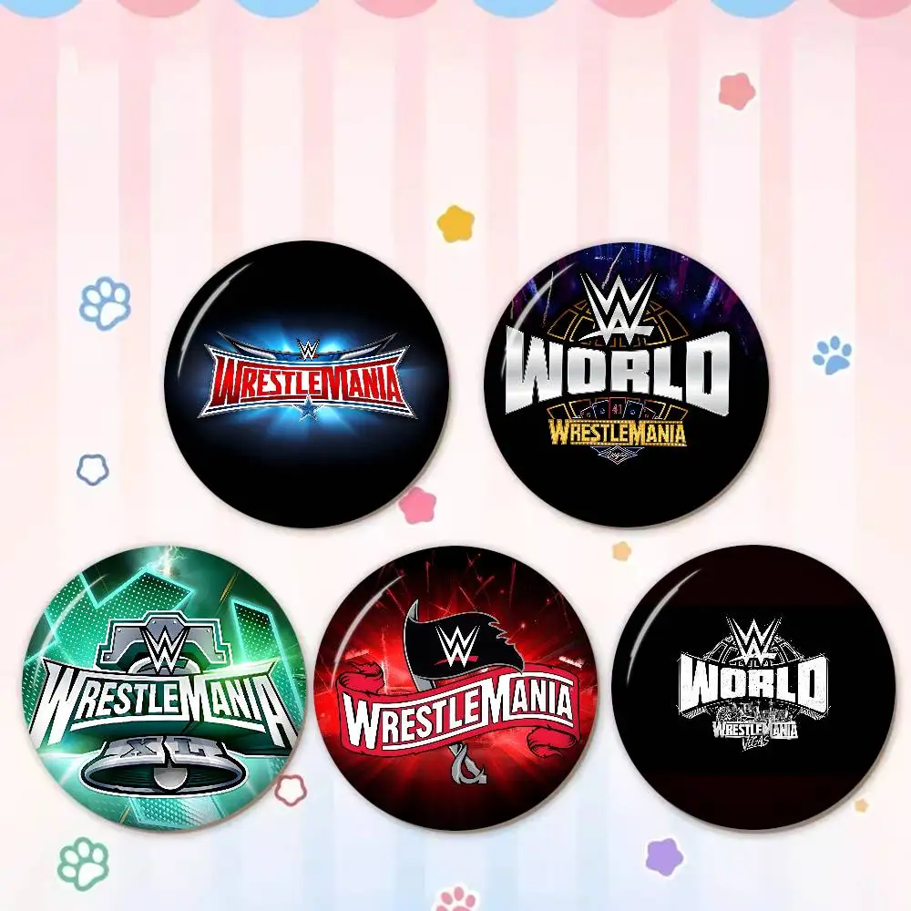 Фото Металлический значок-брошь W-WWE W-WrestleMania из жести с мягким креплением, на заказ, для головных уборов, сумок, лацканов №3