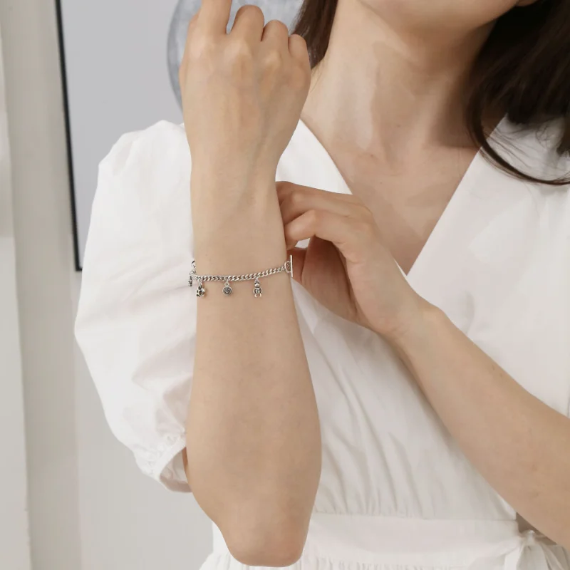 

Женский браслет с улыбающимся лицом, в стиле ретро