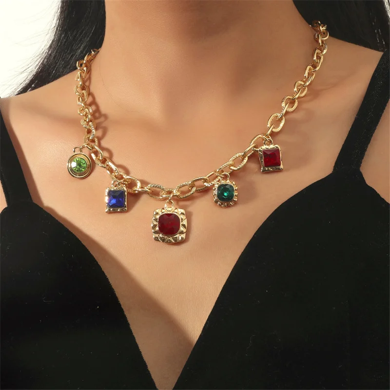 

Ingemark Punk Unisex Creative Glass Crystal Pendant Necklace for Women Men Exaggerated Chunky Chain Neck Jewelry Accessories New