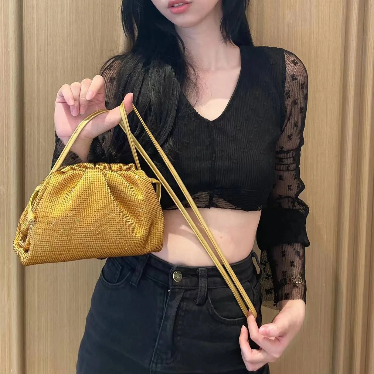 Рисунок 4 - Роскошная брендовая блестящая стильная