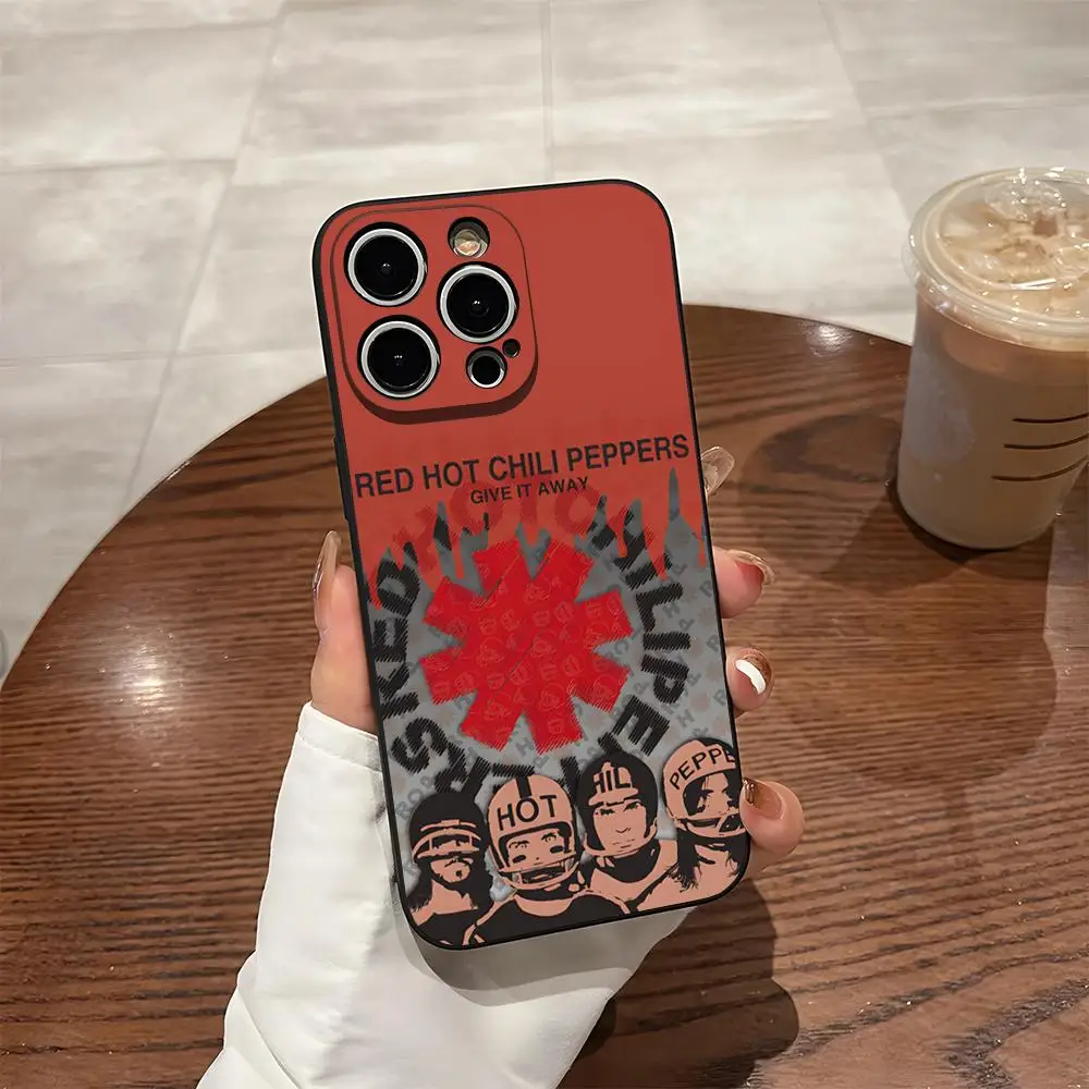 Фото Чехол для телефона с изображением группы Red Hot Chili Peppers для iPhone 17 Pro Max, 18, 14 Pro Max, 12, 16, 15, 13 Pro, 11, Xr, X, Xs, 8, 7 Plus. №4