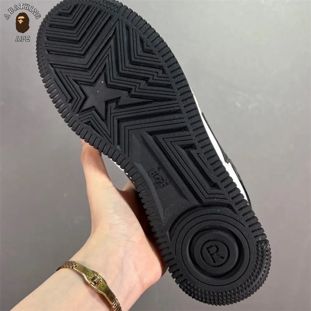 A BATHING APE Air1 Force '07 Low Joint Ape Head Air Force One Men's and Women's Leisure Skateboarding Shoes Black 36