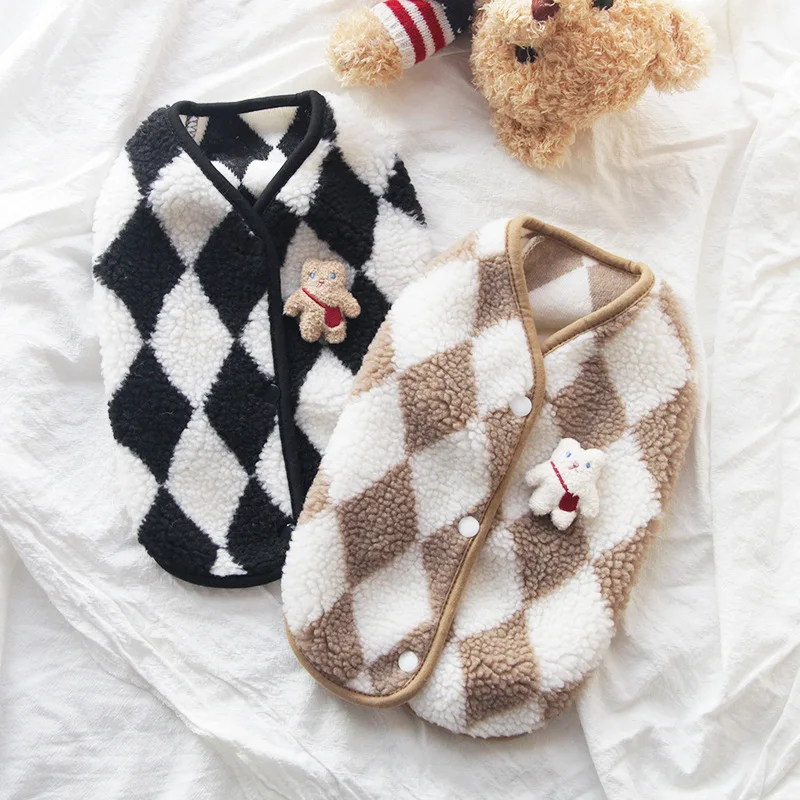 

Checkerboard Dog Vest Coral Fleece Jacket for Small Medium Dogs Cat Autumn and Winter Warm Pet Clothes Puppy Plush Coat Clothing