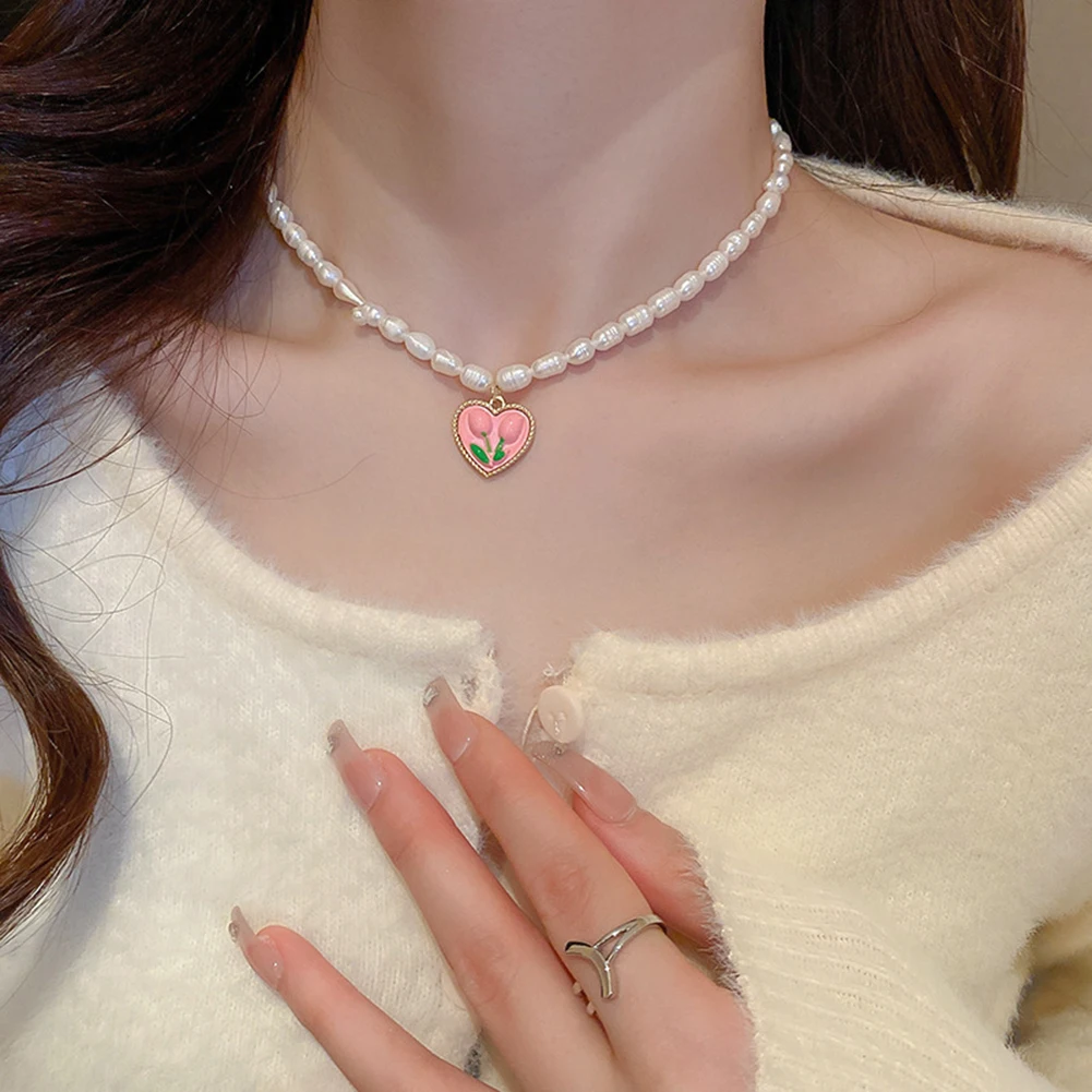 

Korean Personality Simple Embossed Flower Love Earrings Women All-match Temperament Fashion Collarbone Chain Jewelry