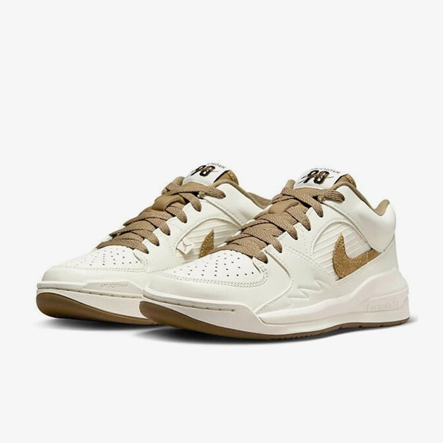 Фото Женские спортивные баскетбольные кроссовки Nike Authentic JORDAN STADIUM 90 FB2269-102 №1