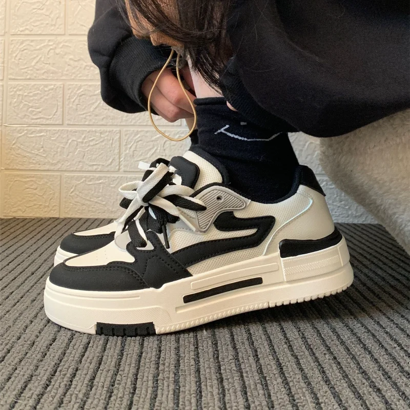 

SHANPA 2023 Summer New Thin Black and White Color Matching Shoes for Women Sports Student Casual All-match Korean Fashion Shoes