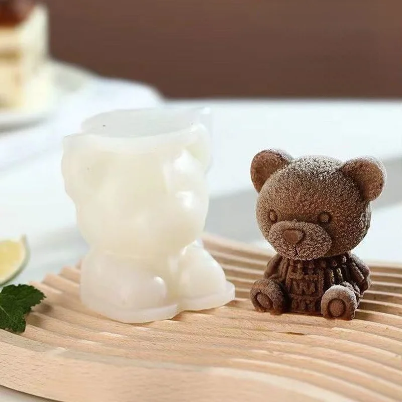 

Bear Shape Ice Mold Silicone Cute Bear Frozen Milk Tea and Coffee Chocolate Ice Bear Mold Silicone Mold