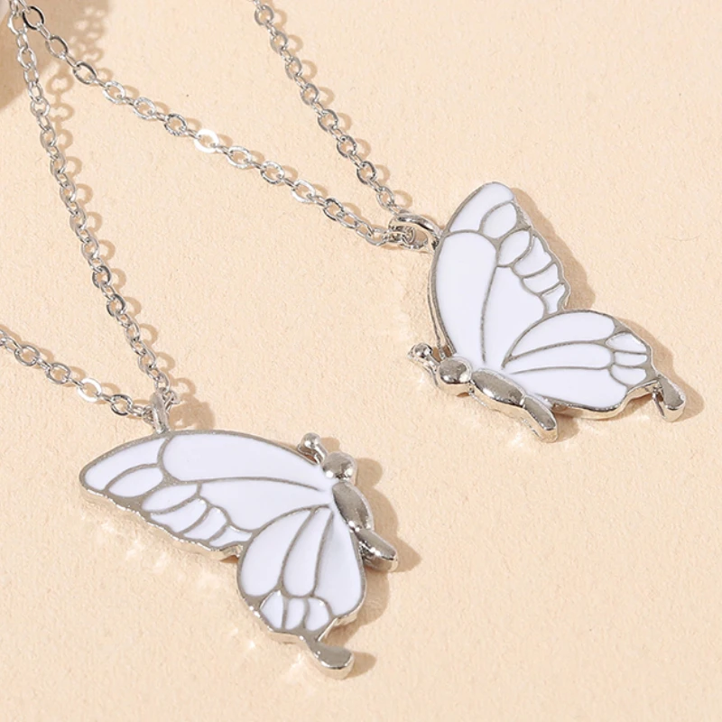 

1pair Couple Butterfly Pendant Necklaces For Women Men Choker Necklace Vintage Clavicle Chains Lover Friendship Jewelry Gift