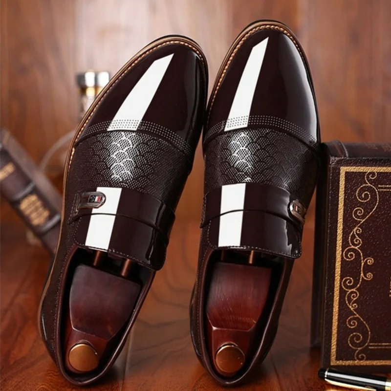 

Men's Shoes Leather Embossing Classic Fashion 2023 Luxury Men Shoes Wear-resistant Non Slip Mans Footwear Anti-slip Black Shoes