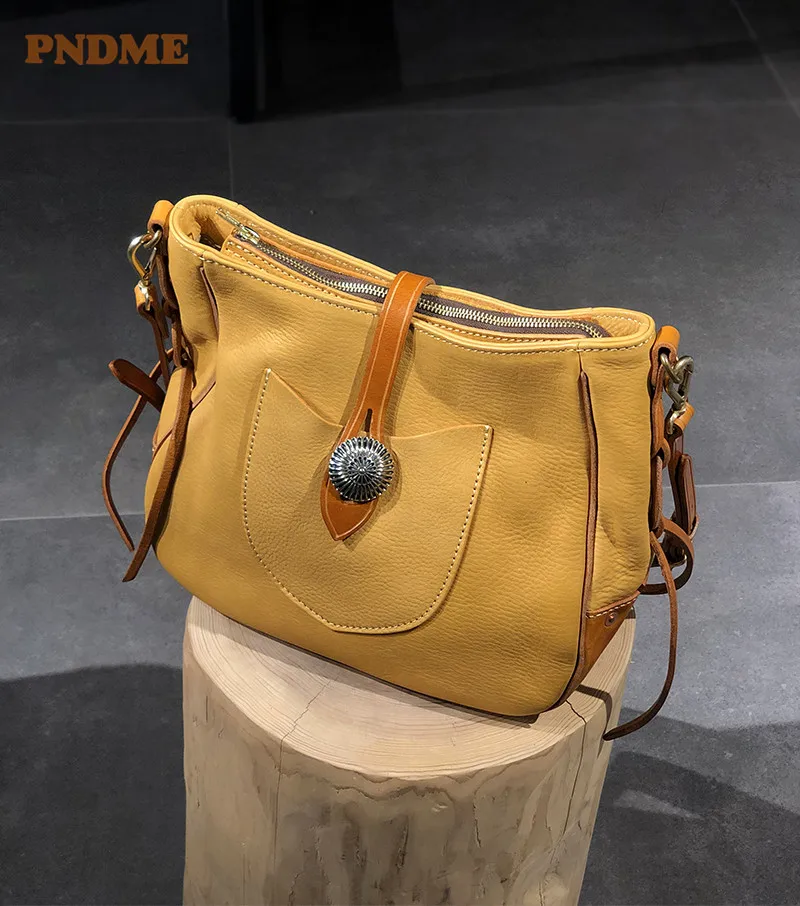 Купи PNDME vintage luxury genuine leather women's shoulder bag casual weekend outdoor designer real cowhide organizer crossbody bag за 12,281 рублей в магазине AliExpress