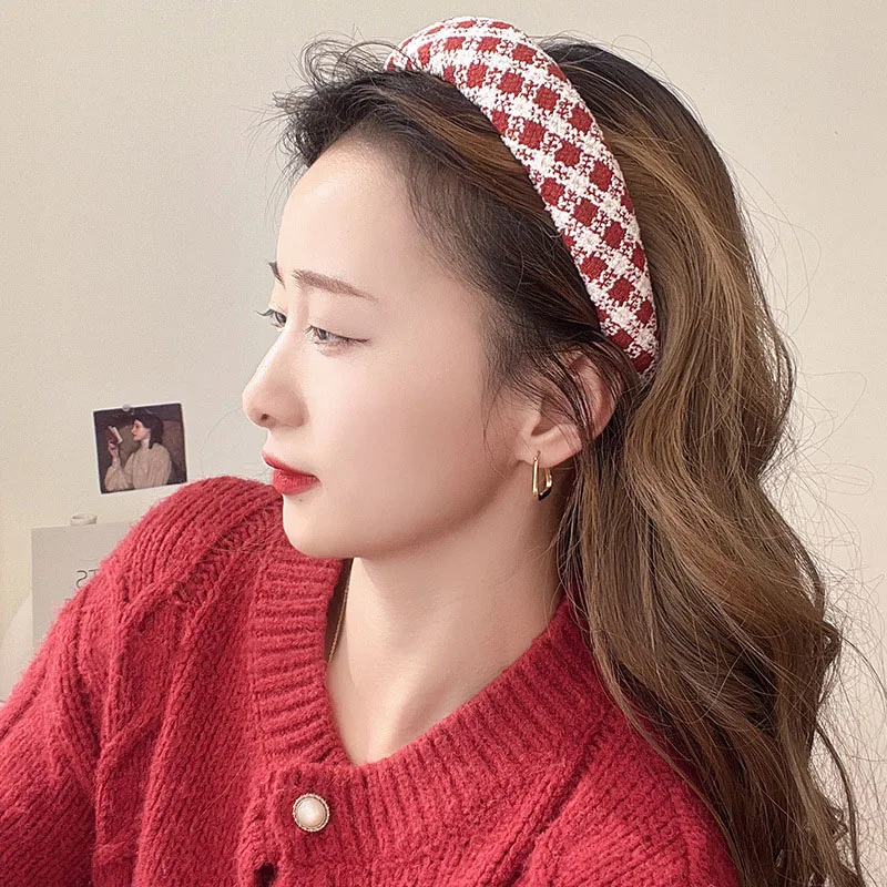 

New Stripe Red Headband Sponge Hair Hoop For Women Simple Fabric Wash Up Cross Hairband Girls Elegant Accessories For Gift