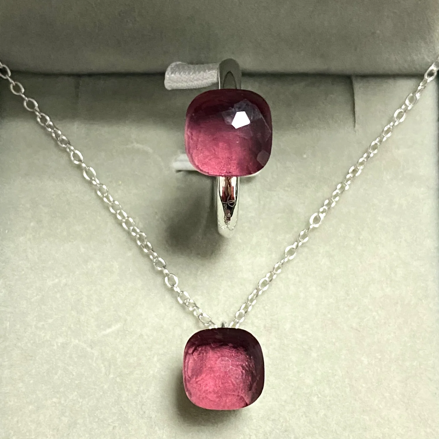 

Pomellato Candy Jewelry Set For Women Square Pink Green Crystal Ring Necklace Set Silver Candy Crystal Jewelry Candy Ring Set